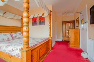 Photo 19- click for photo gallery